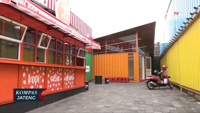 Unik, Masjid Di Kota Semarang Berbentuk Kontainer