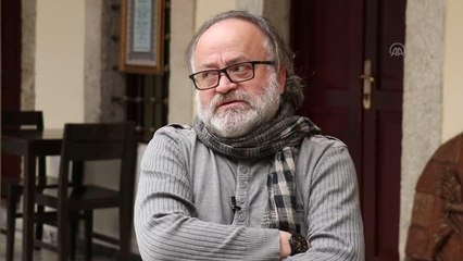 Türkülerin hikayelerini müzikal olarak sahneye taşımak istiyor