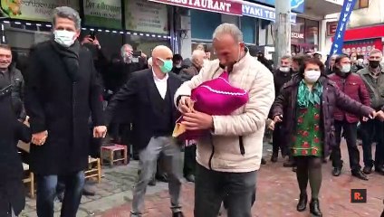 HDP heyetinden Artvin ziyareti: Horon oynadılar