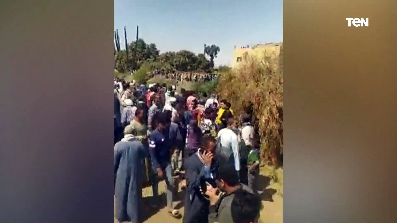 شاهد.. القطات الأولي من موقع حادث اصطدام قطارين سوهاج