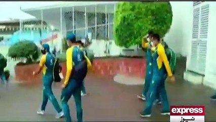 Pakistani Cric team take off for SA series