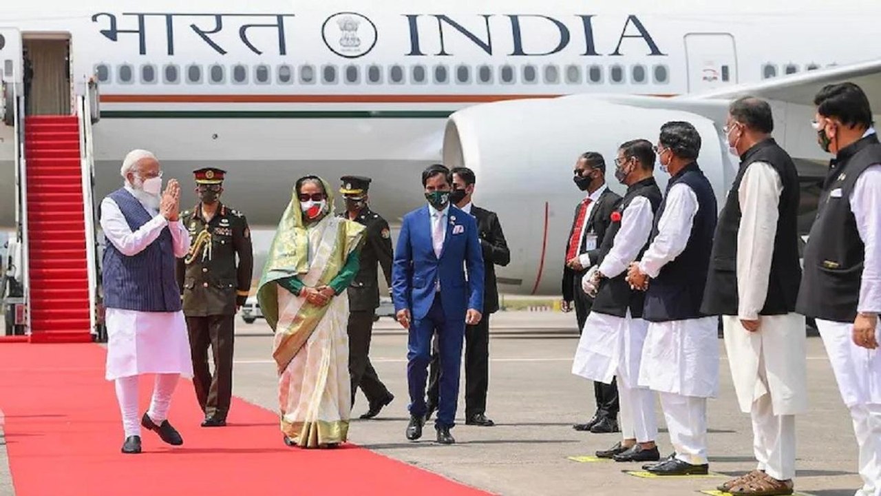 Bangladeshi PM Sheikh Hasina lauds India's cont...