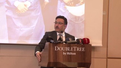 Afyonkarahisar'da "Kovid-19 Kahramanları" fotoğraf sergisi açıldı