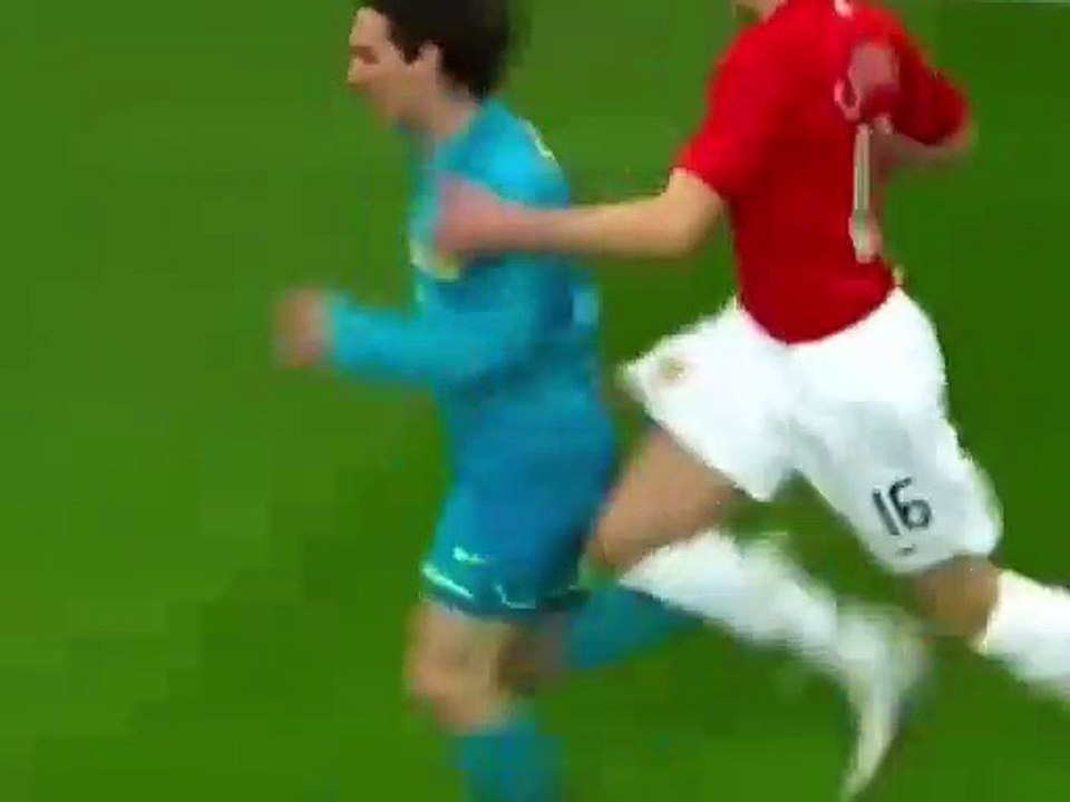 Lionel Messi 20 tuổi hủy diệt Manchester United