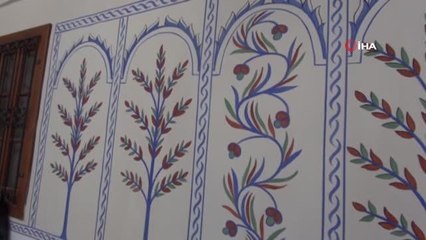 Çivi kullanılmadan yapılan tarihi ahşap cami ibadete açıldı