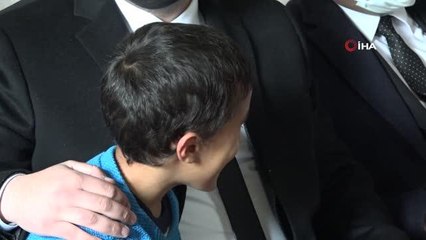 Son dakika haber... Yeşilyurt Belediyesinden Batuhan'a tekerlekli sandalye hediyesi