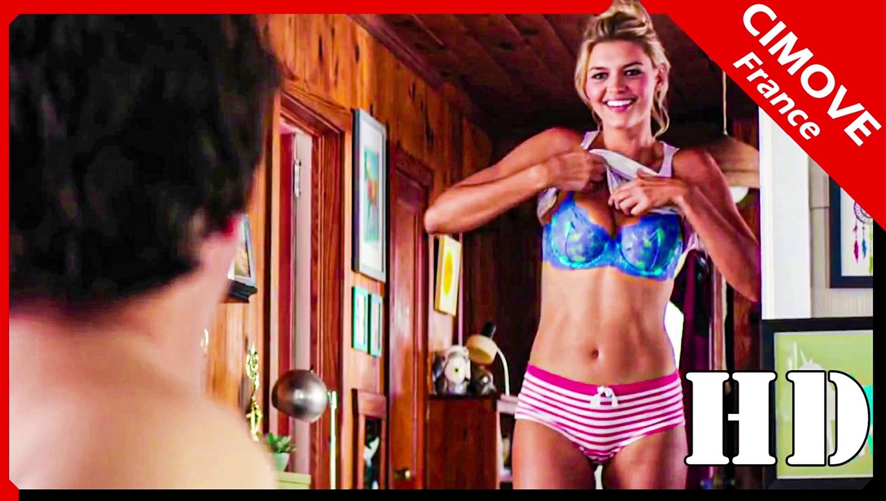 Baywatch (2017) sexy Breakfast  Clip