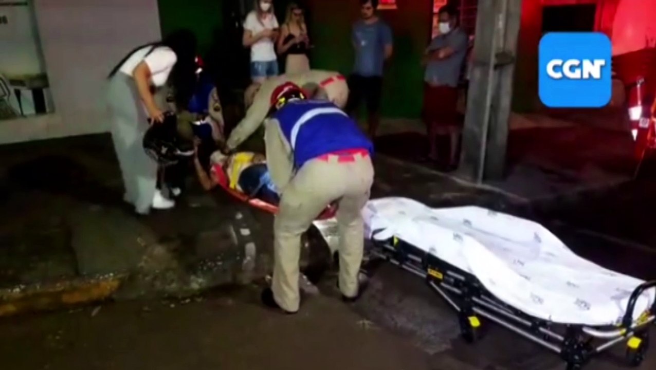 Kawasaki e Onix se envolvem em acidente na Rua Manaus, esquina com a Rua Sete de Setembro