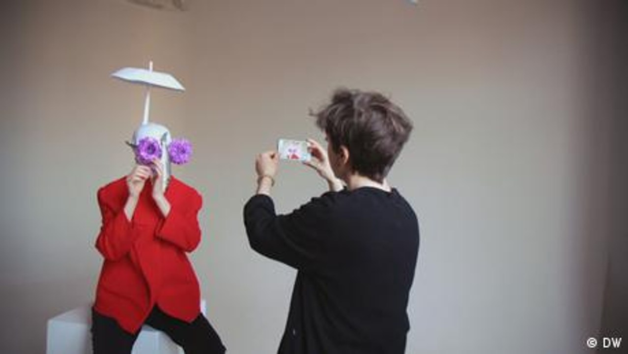 Mode mit Fisch: Die surreale Welt von Venera Kazarova