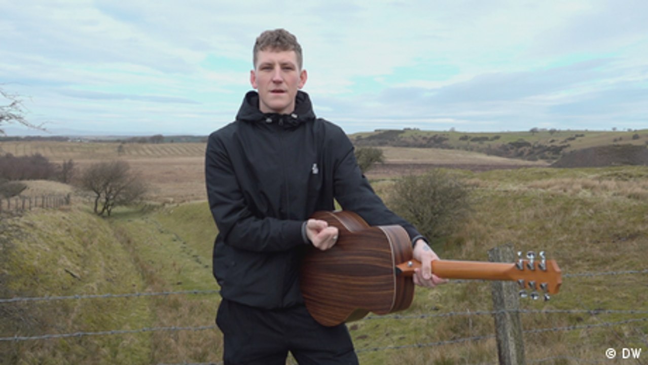 Vom Postboten zum Shanty-Star: Nathan Evans