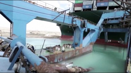 Canale di Suez: proseguono i tentativi di sblocco della Ever Geven