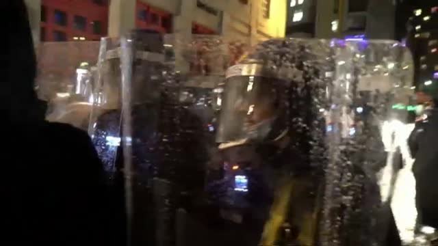 Las protestas por la nueva ley policial deja otra noche de disturbios en Bristol