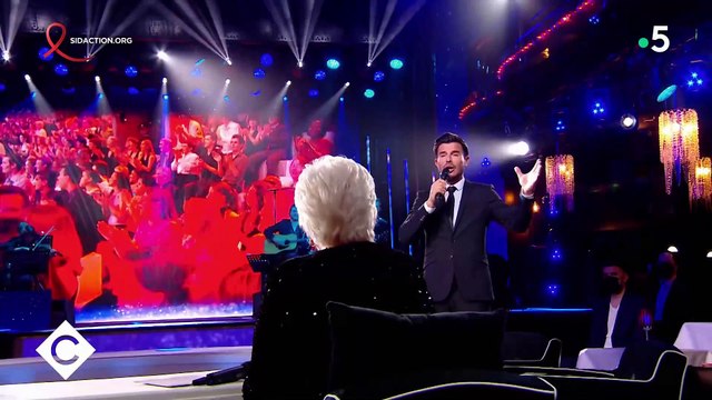 Avant-première : Regardez les images de Line Renaud bouleversée face aux surprises de ce soir à 21h sur France 2 dans une émission spéciale Merci Line à l'occasion du Sidaction