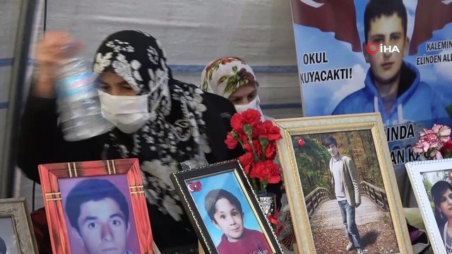 Evlat hasreti çeken anne doğan kızının adını Hasret koydu