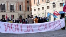 Condutores de entregas manifestam-se em Itália