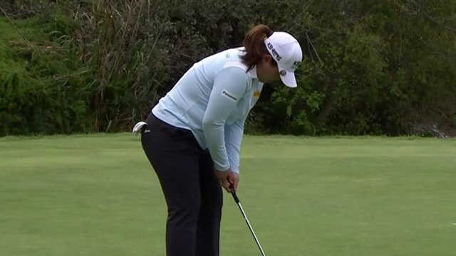 박인비, LPGA '기아 클래식' 2R 선두...김효주 4위 / YTN