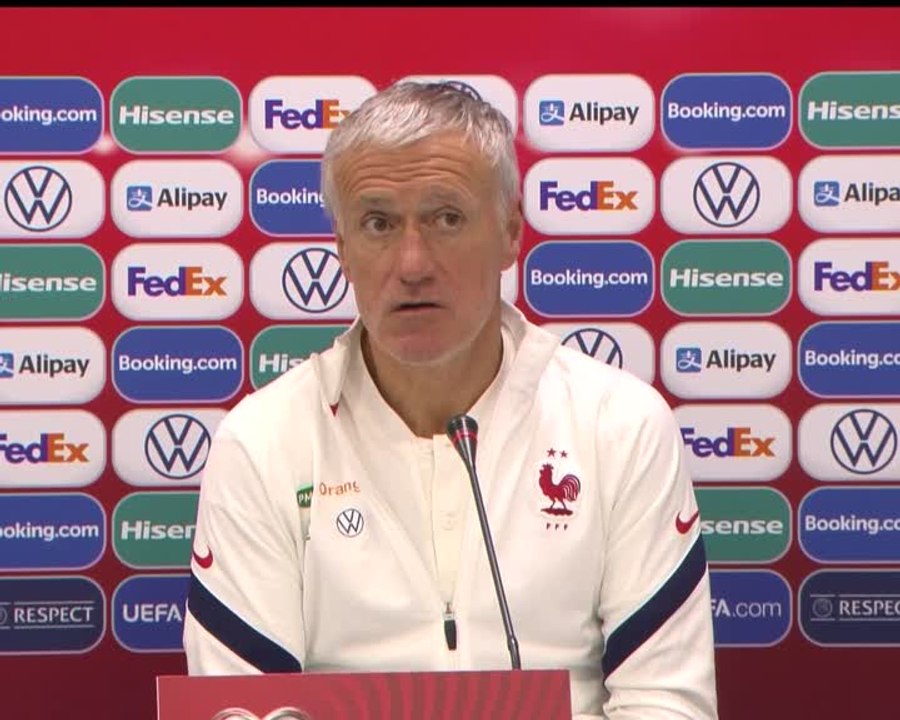 Bleus - Le Kazakhstan, Des changements, un nouveau système, Paul Pogba... L'essentiel de la conf' de Deschamps