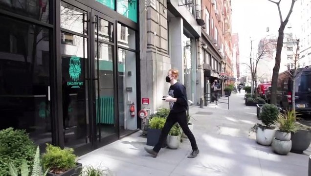 معرض مادي في نيويورك للأعمال الرقمية وفق تكنولوجيا إن إف تي