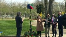 Γαλλία: Τιμή στον εθνικό ήρωα του Αφγανιστάν