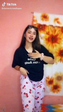 cute pero angas sumayaw haha, subscribe na and leave some tip❤