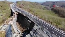 Düzce Zonguldak duble yolu heyelanla çöktü: İki şeritli yol kayboldu