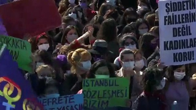 Γυναικείες οργανώσεις κατά Ερντογάν - Απέσυρε την Τουρκία από τη Σύμβαση της Κωνσταντινούπολης
