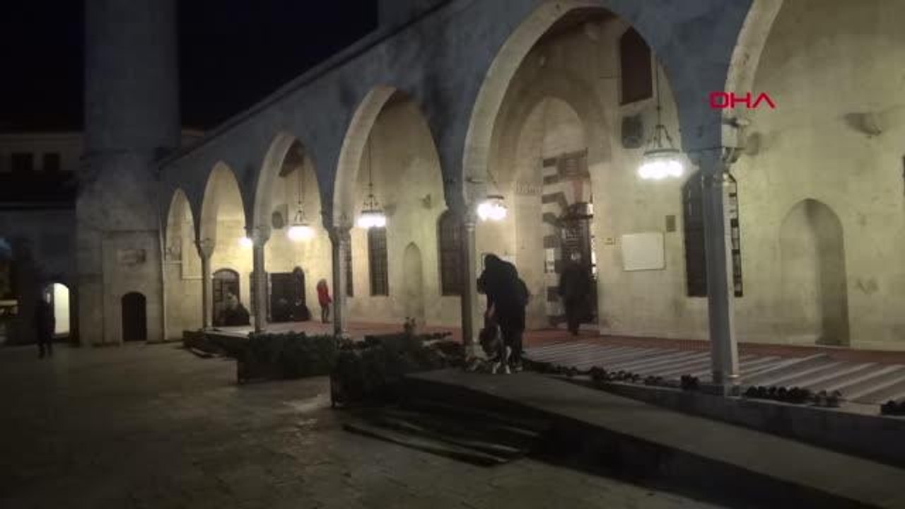 HATAY Anadolu'nun en eski camisi Habib-i Neccar'da Berat Kandili kutlandı