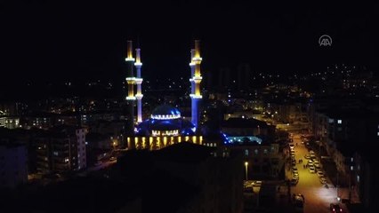 Berat Kandili dualarla idrak edildi