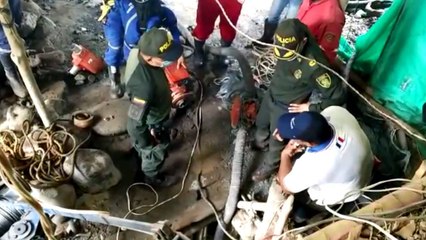 Avanzan labores de rescate de trabajadores atrapados en mina en Neira, Caldas