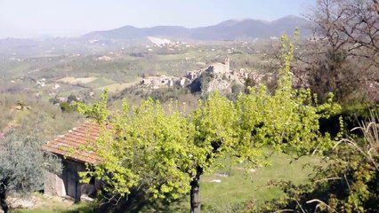 Tải video: DOM.31-3-19- ESCURSIONE NELLA SABINA DAL PAESE DI TOFFIA AL MONTE ELCI, RUDERI DI S.MARTINO E FARA SABINA.