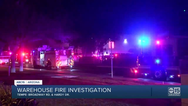 Crews battle second alarm fire at appliance warehouse near Hardy and Broadway roads