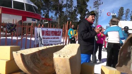 Kars kaşarı kayak merkezinde görücüye çıktı