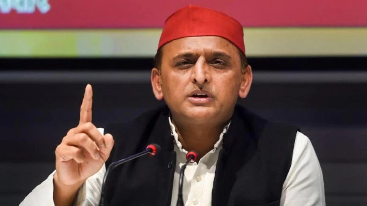 Akhilesh Yadav accuses BJP of not talking about issues