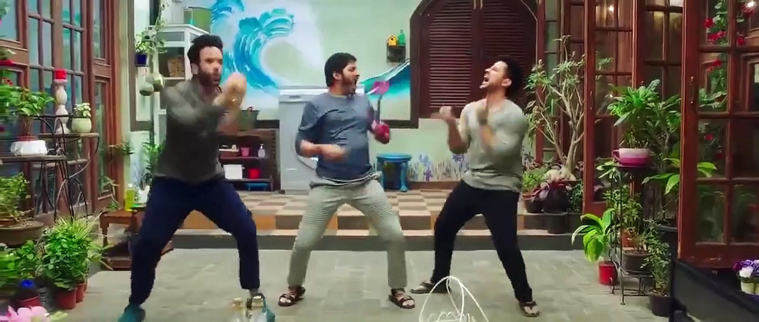 Golmaal again deals funny videos