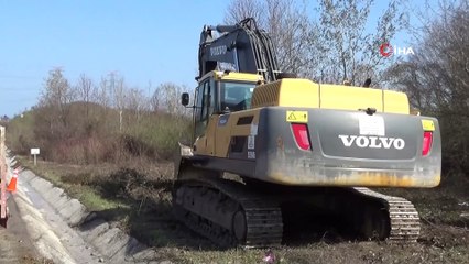 Heyelan bölgesinde servis yolu çalışmaları başladı