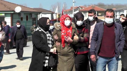 Düzce'deki kazada hayatını kaybeden 2 arkadaş son yolculuğuna uğurlandı