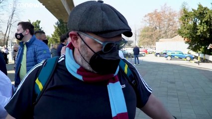 Σερβία: Εμβολιάζει πολίτες γειτονικών χωρών