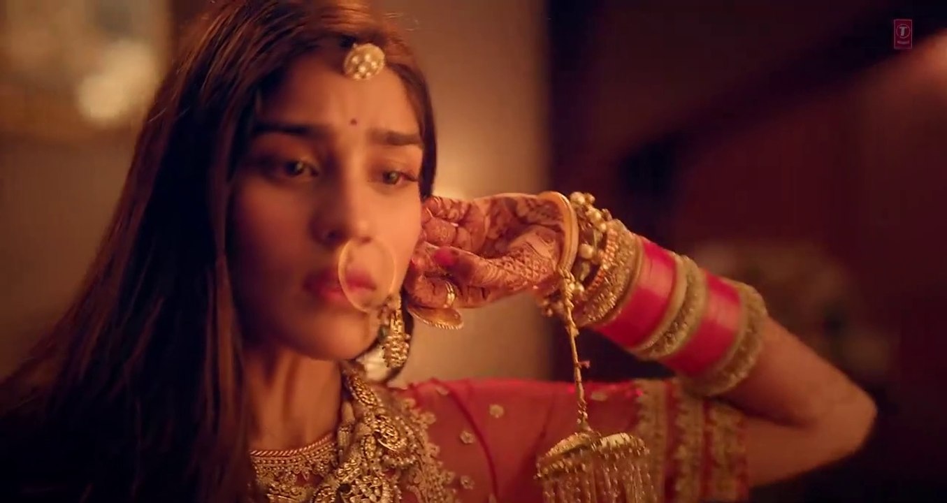 Lut Gaye (Full Song) Emraan Hashmi, Yukti _ Jubin N, Tanishk B, Manoj M