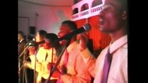 LIVE: RUNO M'VUMBI (LONDON 1999) ALLELUIA/ TU ES MON DIEU MON ROI