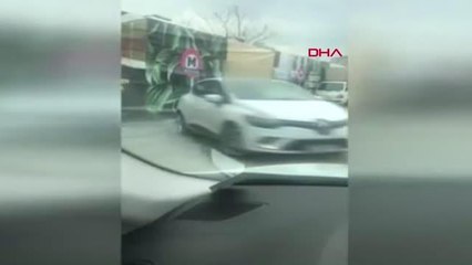 Son dakika! KISITLAMA GÜNÜ GELDİĞİ PARKTA POLİSTEN KAÇARKEN ÇOCUĞUNU KAYBETTİ