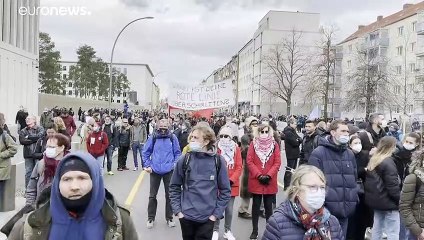 Berlin: Impfzentrum kurzzeitig wegen Querdenker-Demo geschlossen