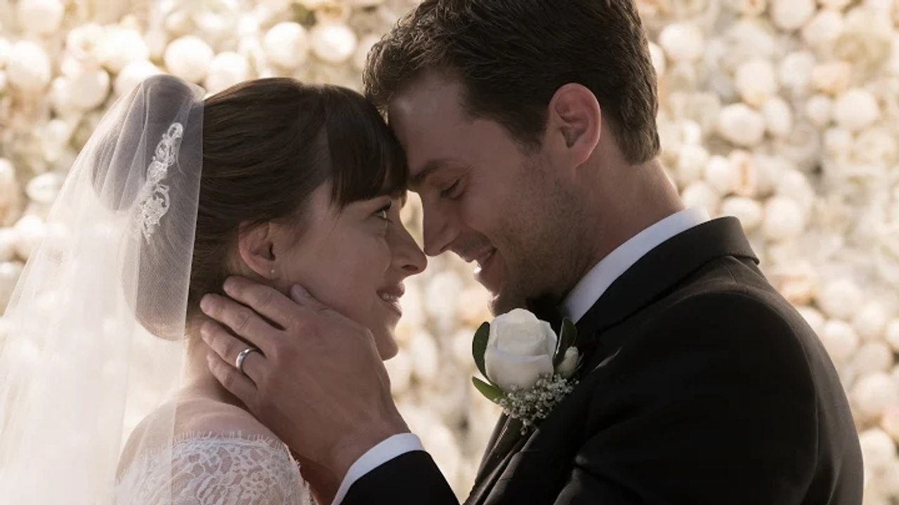 FIFTY SHADES OF GREY 3 BEFREITE LUST Film - Clip und Trailer