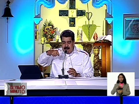 Gobierno aprueba petróleo por vacunas para garantizar 100% inmunización de las familias contra la COVID-19 (+completo)