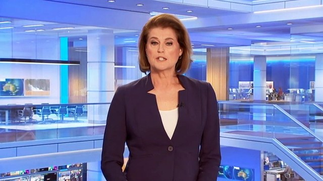 Queenslanders panic buying ahead of lockdown