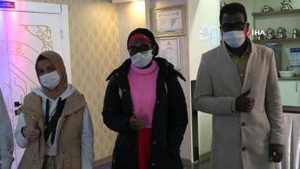 Dünya’nın dört bir yanından Sivas’a geldiler her şeye alıştı, soğuğa alışamadılar