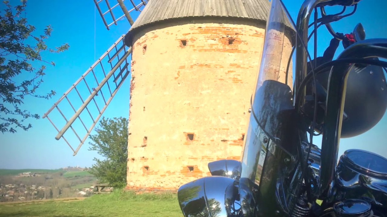 Balade moto dans la Vallée de la Lèze