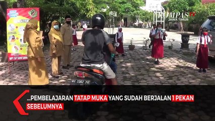 Скачать видео: Satgas Covid Blitar Buka Pembelajaran Tatap Muka di Sekolah