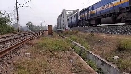 Disel Engine Storm speed of 03141_Up Teesta Torsa Express (Sealdah to New Alipurduar)__ WDP 4D Loco