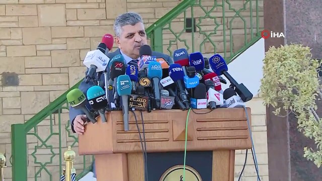 - Süveyş Kanalı’nı tıkayan Ever Given, yeniden harekete geçti- Mısır Cumhurbaşkanı es-Sisi: “Bu krizin çözümüne katkı sağlayan bütün Mısırlılara teşekkür ederim”