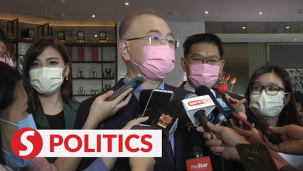 Video herunterladen: Wee: Any political decision by MCA must be collective Barisan decision